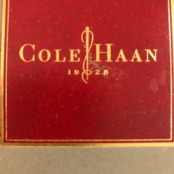 Cole Haan 8.5 Pinch Buckle (NEW/ IN BOX) (Sz 8.5)